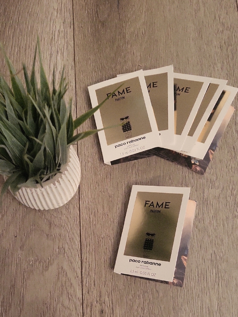 Paco Rabanne FAME Sample Cards - Parfum - Picture 2 of 6